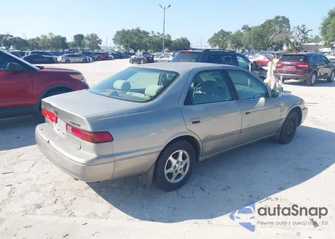 1998 Toyota Camry Le из США, поврежденный, VIN JT2BG28K2W0188057